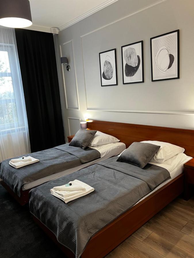 Nad Stara Nida *** Otel Pinczow Dış mekan fotoğraf