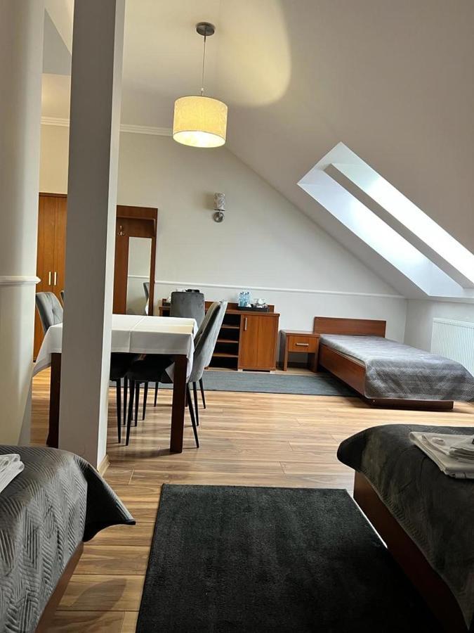 Nad Stara Nida *** Otel Pinczow Dış mekan fotoğraf
