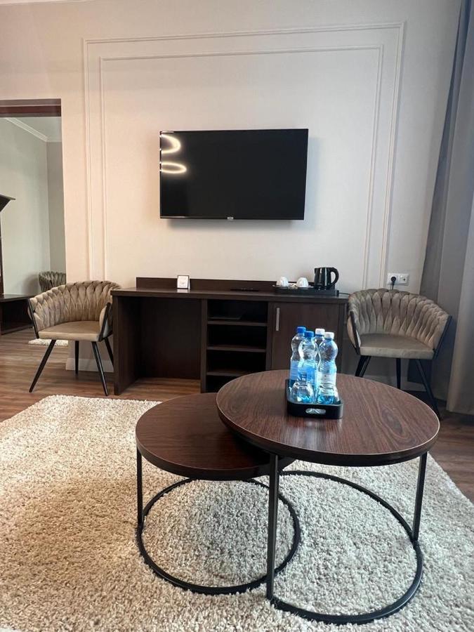 Nad Stara Nida *** Otel Pinczow Dış mekan fotoğraf